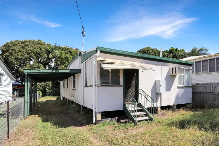 Main view of Homely house listing, 10 Echlin Street, West End QLD 4810