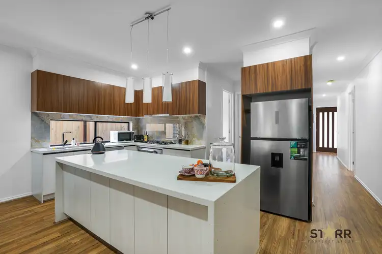 86 Baxterpark Drive, Thornhill Park VIC 3335