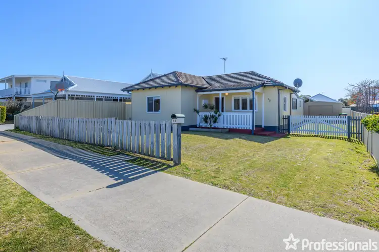 12 William Street, Rockingham WA 6168