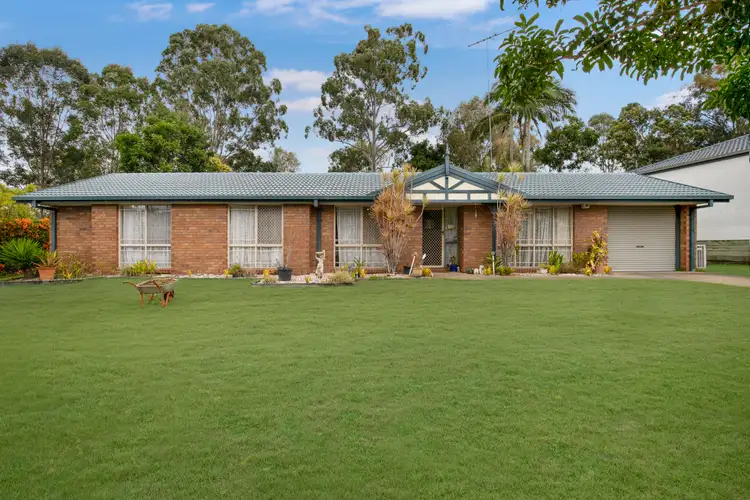 9 Phillip Place, Forest Lake QLD 4078