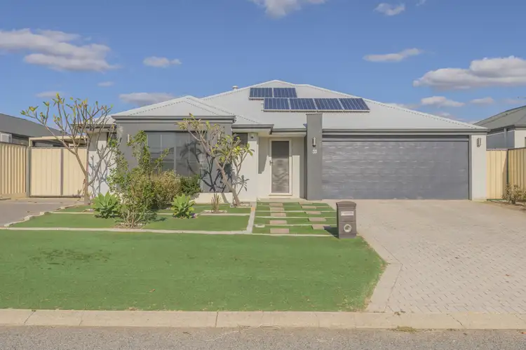 Main view of Homely house listing, 33 Kalanchoe Approach, Seville Grove WA 6112