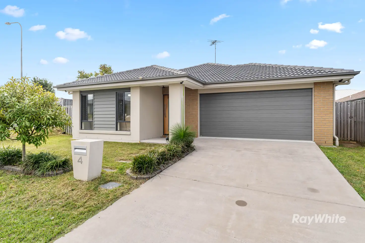 Main view of Homely house listing, 4 Allerton Park Drive, Park Ridge QLD 4125