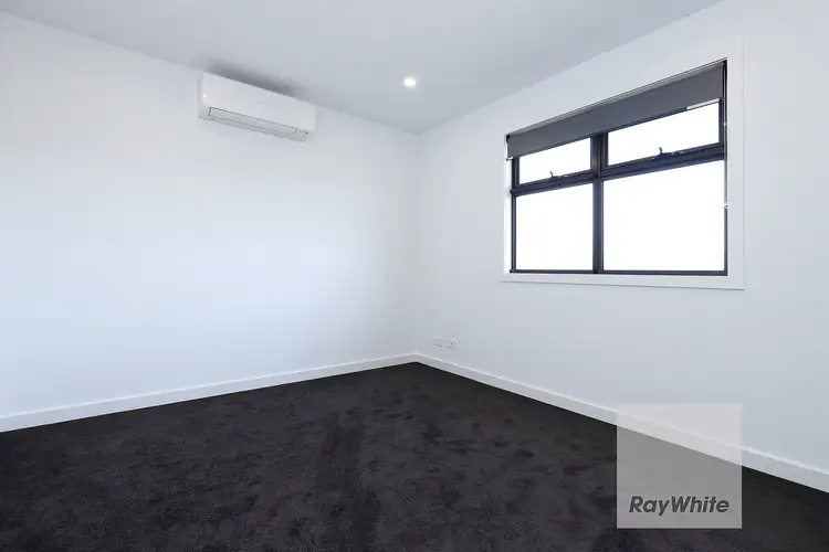 Fifth view of Homely townhouse listing, 4/46 Broadmeadows Rd, Tullamarine VIC 3043