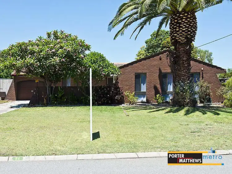 11 Lyonia Court, Forrestfield WA 6058