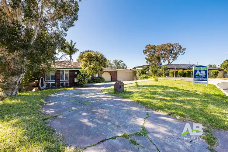 5 Yera Place, Wanneroo WA 6065