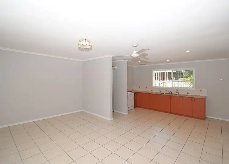Sixth view of Homely semi-detached listing, 5 Marr Street, Point Vernon QLD 4655