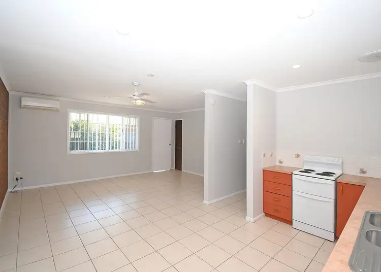 Seventh view of Homely semi-detached listing, 5 Marr Street, Point Vernon QLD 4655
