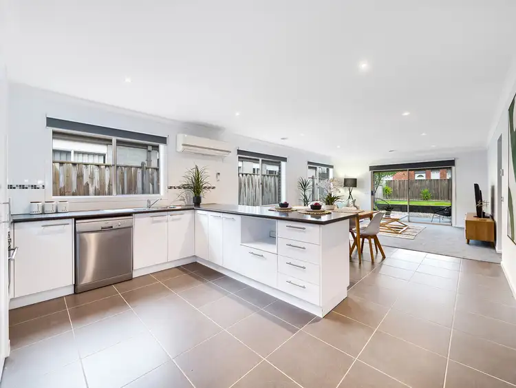 Sixth view of Homely house listing, 21 Ogle Way, Cranbourne North VIC 3977