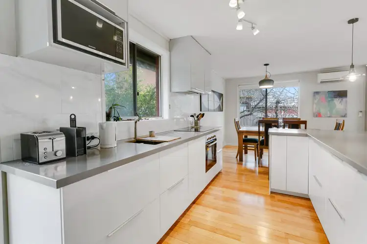 Second view of Homely house listing, 9 Madeira Court, Frankston VIC 3199