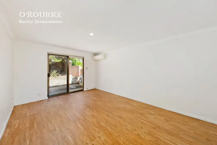 Seventh view of Homely house listing, 8/16 Dover Road, Scarborough WA 6019