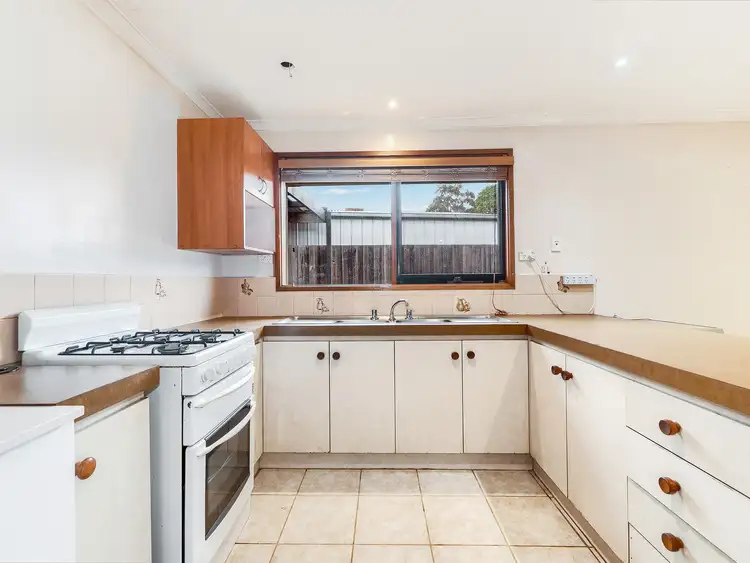 Fifth view of Homely house listing, 95 Gipps Crescent, Cranbourne North VIC 3977
