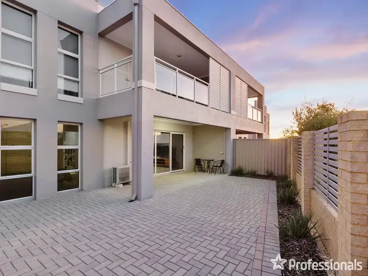 Main view of Homely unit listing, 3/2 McDougal Way, Baldivis WA 6171