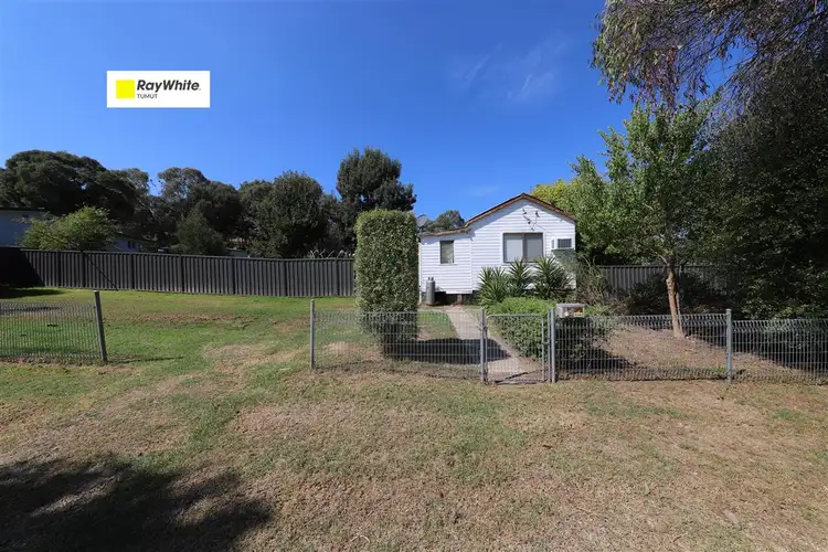 84-86 Clarke Street, Tumut NSW 2720