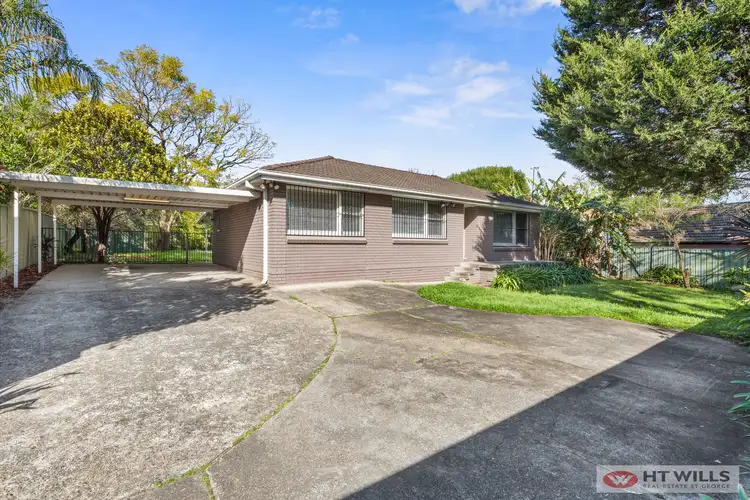 33A Ogilvy Street, Peakhurst NSW 2210