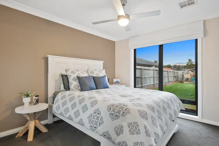 Fifth view of Homely house listing, 21 Eildon Road, Endeavour Hills VIC 3802