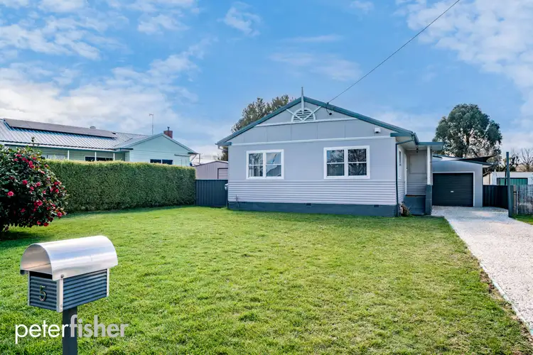 5 Waratah Avenue, Orange NSW 2800