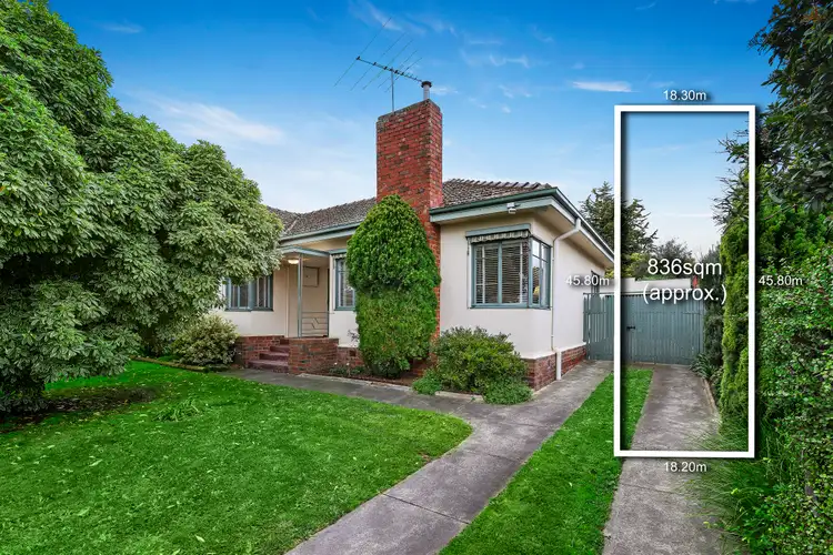 16 Duffy Street, Reservoir VIC 3073
