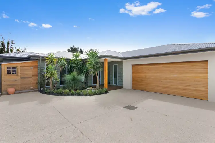 Second view of Homely unit listing, 5B Alleyne Avenue, Bonbeach VIC 3196