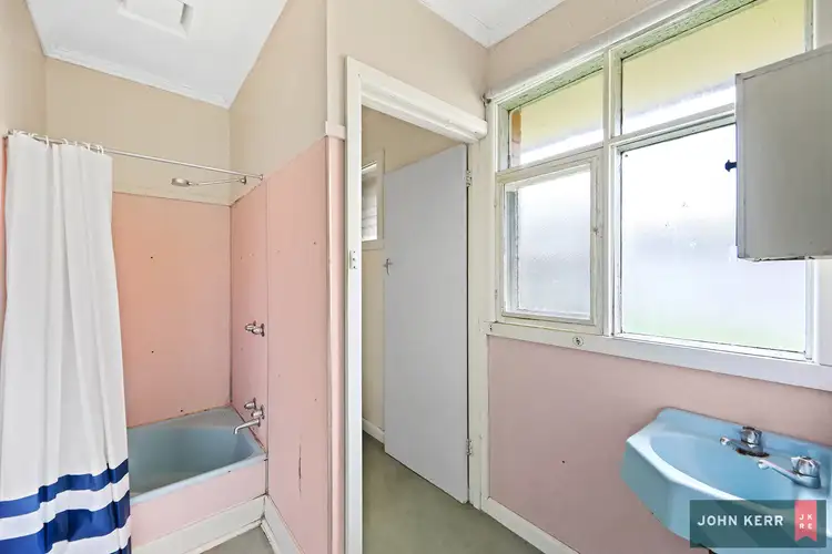 Sixth view of Homely unit listing, 4/1 Eastleigh Court, Newborough VIC 3825