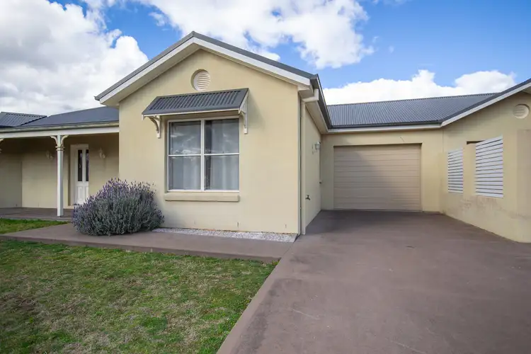 1/63 Henry Bayly Drive