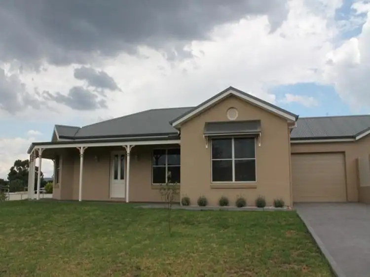 1/63 Henry Bayly Drive, Mudgee NSW 2850