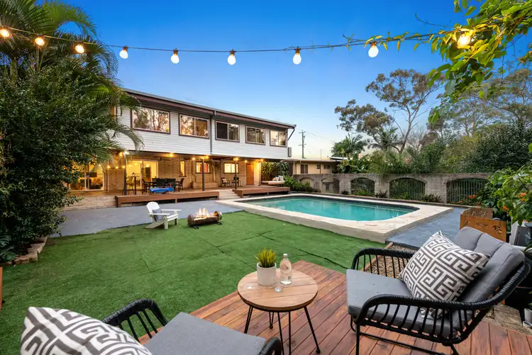 7 Caesar Road, Ferny Hills QLD 4055