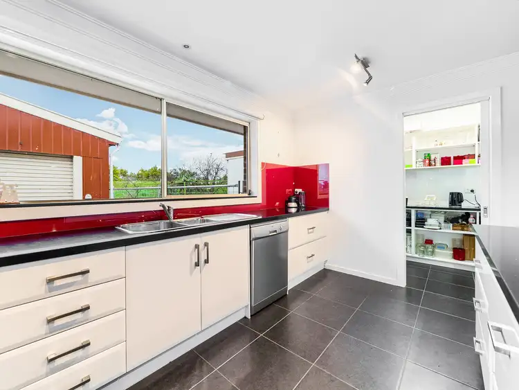 Fifth view of Homely house listing, 440 Bayles-Cora Lynn Road, Cora Lynn VIC 3814