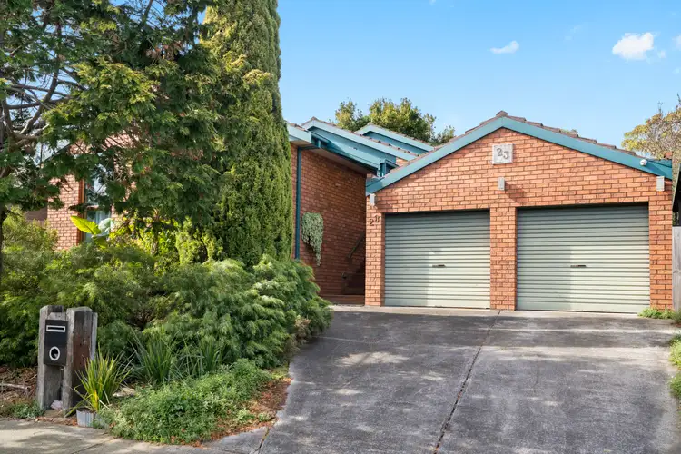 23 Rowan Avenue, Boronia VIC 3155