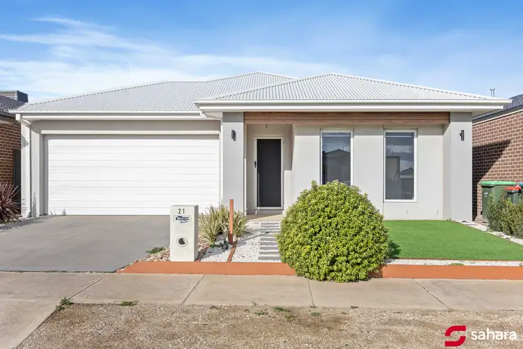 Main view of Homely house listing, 21 Manda Circuit, Tarneit VIC 3029