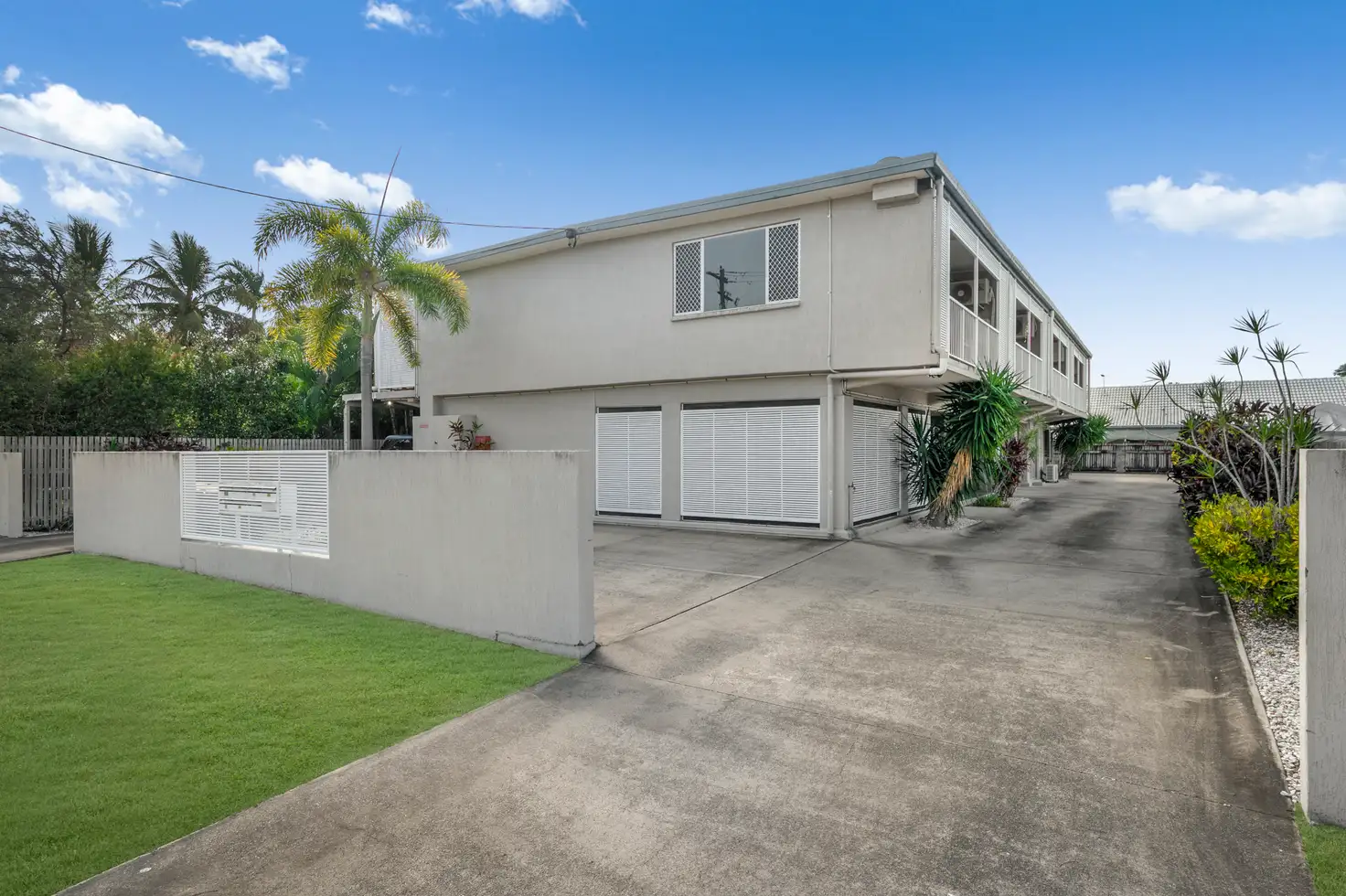 Main view of Homely house listing, 1/11 Derby Street, Pimlico QLD 4812