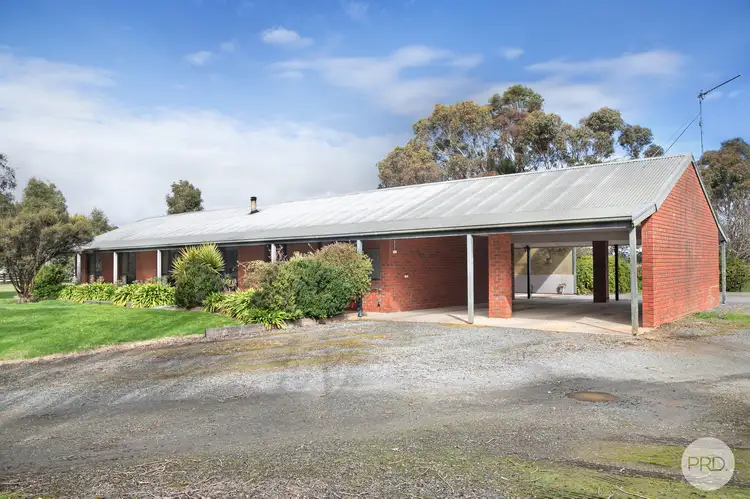 16 Haleys Road, Ross Creek VIC 3351