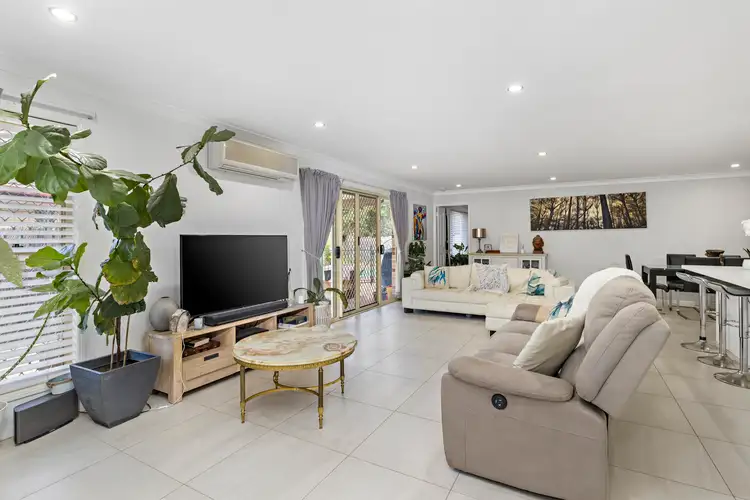 Sixth view of Homely house listing, 10 Pamela Street, Wynnum West QLD 4178