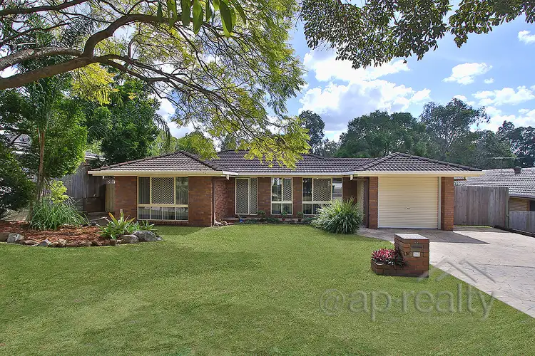 4 Naldham Close, Forest Lake QLD 4078