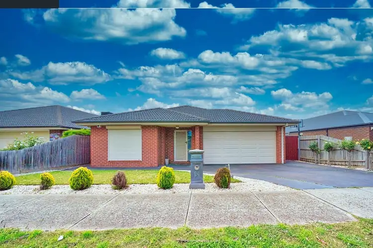 24 Kingsfield Crescent, Lynbrook VIC 3975