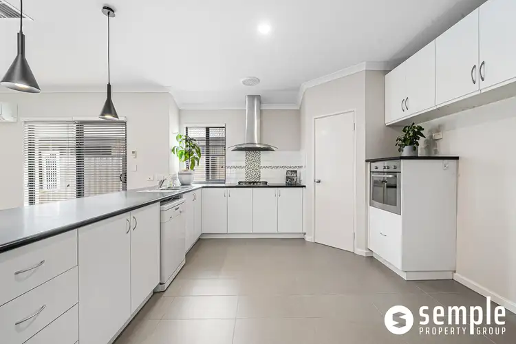 Fifth view of Homely house listing, 7 Balboa Loop, Aubin Grove WA 6164