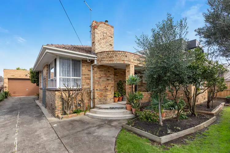 90 Devon Street, Cheltenham VIC 3192