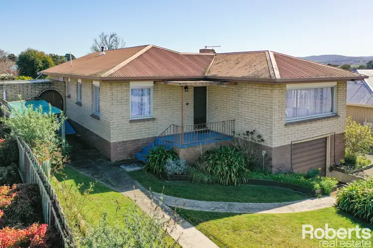 4 Freeland Crescent, Riverside TAS 7250