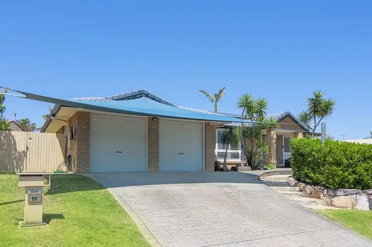 95 Saint James Circuit, Heritage Park QLD 4118