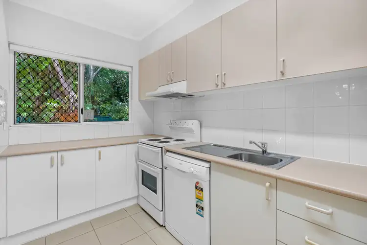 Sixth view of Homely unit listing, 3/6-8 Faculty Close, Smithfield QLD 4878