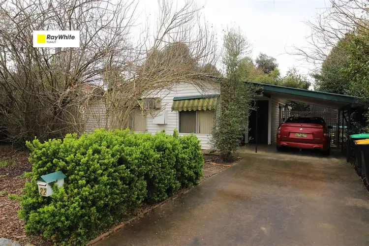 22 Lockhart Street, Adelong NSW 2729