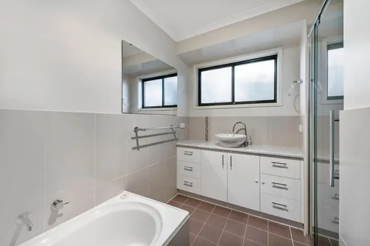 Fifth view of Homely house listing, 4 Humphreys Way, Rowville VIC 3178
