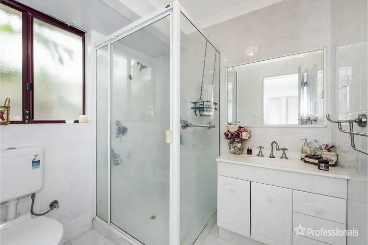 Sixth view of Homely house listing, 6/579 Allora Close, Dudley Park WA 6210