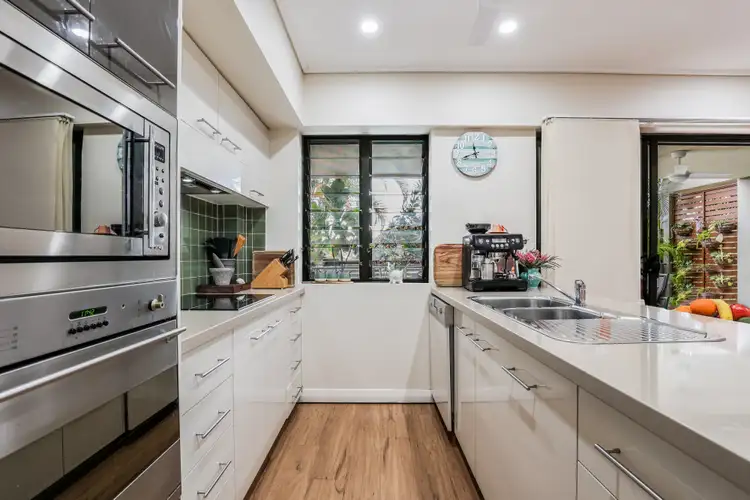 27 North Break Drive