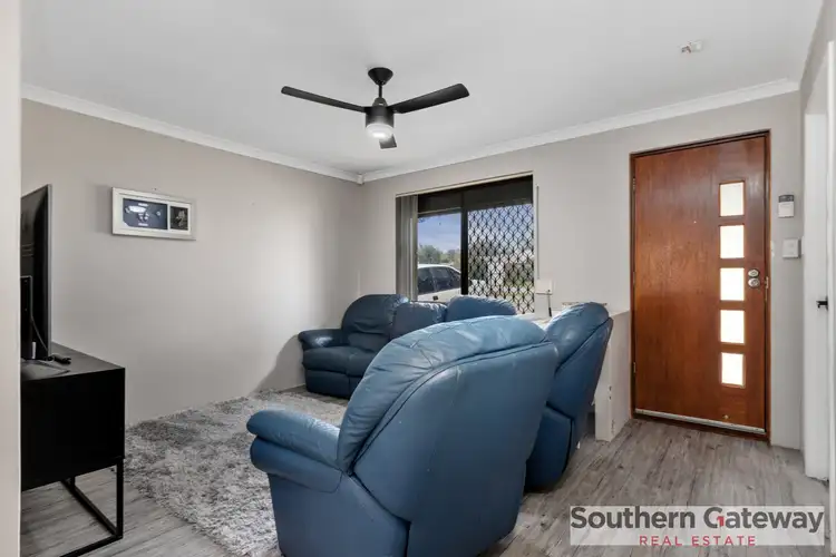 Third view of Homely house listing, 11 Robbins Retreat, Leda WA 6170