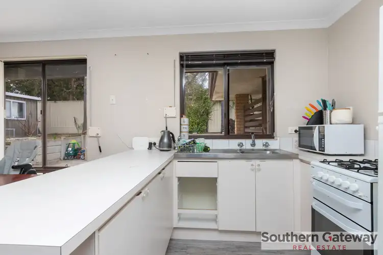 Fifth view of Homely house listing, 11 Robbins Retreat, Leda WA 6170