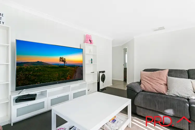 Third view of Homely house listing, 8 Bottlebrush Cove, Tamworth NSW 2340