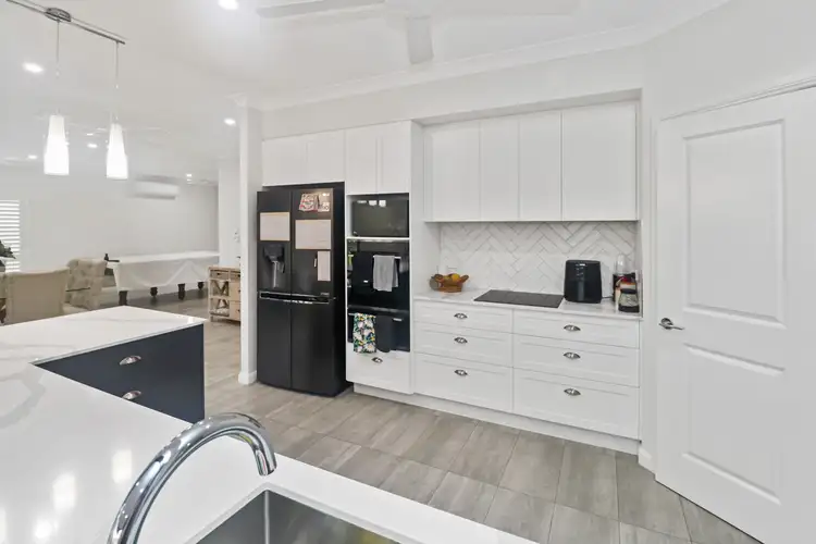 Fourth view of Homely house listing, 2 Rosedale Court, Annandale QLD 4814