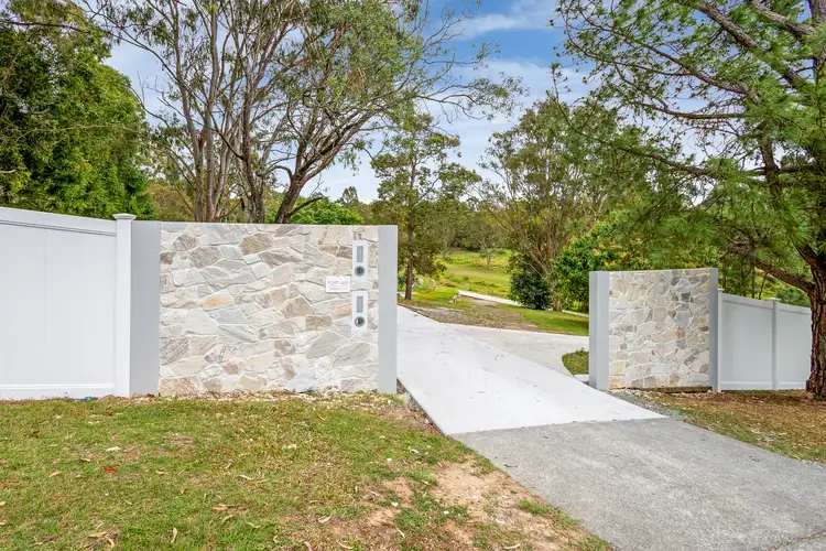 Second view of Homely house listing, 2/397 Hinkler Drive, Worongary QLD 4213