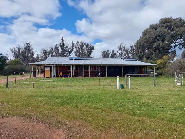 62 Wooding Road, Mcalinden WA 6225