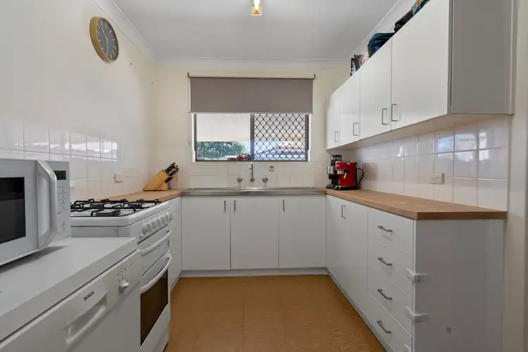 Sixth view of Homely house listing, 7 Helena Place, Hamilton Hill WA 6163